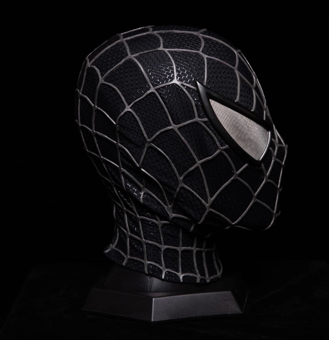 Classic V2 BLACK Full Head Shell Mask & Magnetic Lenses - Wearable prop mask (Adults)